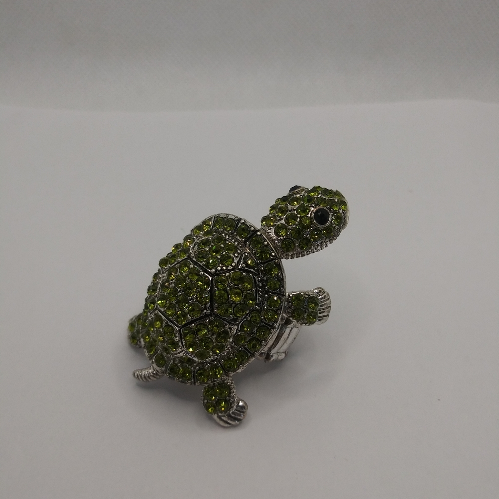 Adorable Rhinestone Turtle Ring 🐢